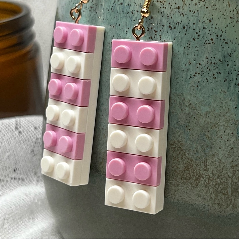 New!! Pink and.white building block earrings